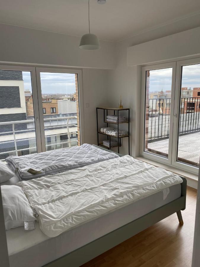 Appartment With Frontal Sea View With 3 Bedrooms Koksijde Luaran gambar